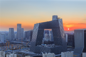 全国十大城市排名2021：广州市上榜，它被大家称为“魔都”