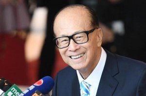 2021年福布斯香港富豪榜排名前十邝肖卿上榜,第一已经92岁